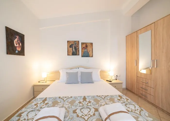 Apartment Porto Ofrynio Deluxe Golden